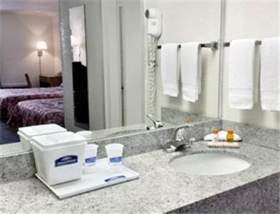 Howard Johnson By Wyndham Commerce Ga Bilik gambar